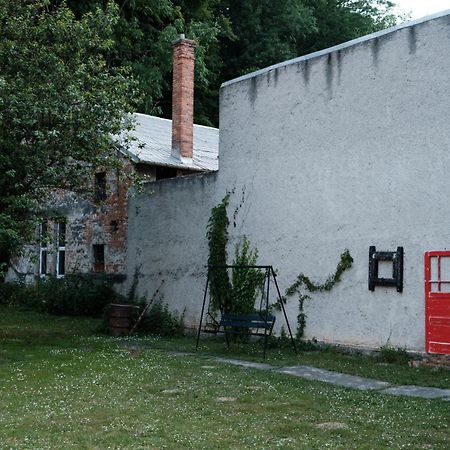 Apartman Teri Apartment Trencin Exterior photo